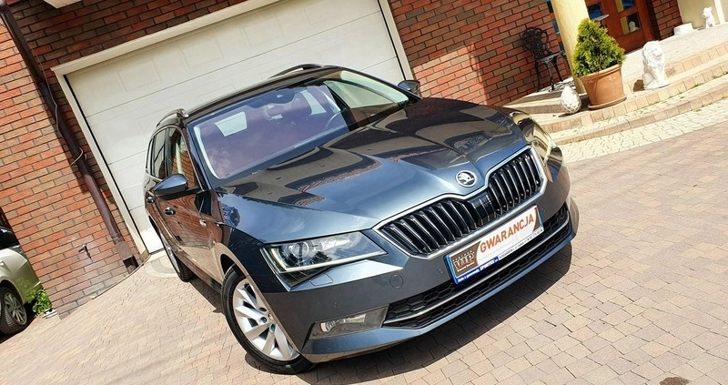 Skoda Superb cena 81300 przebieg: 135590, rok produkcji 2017 z Rzeszów małe 781